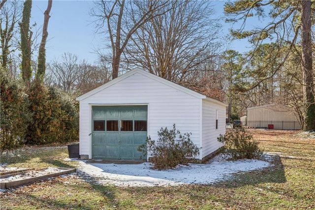 212 Deep Creek RD, Newport News, VA 23606