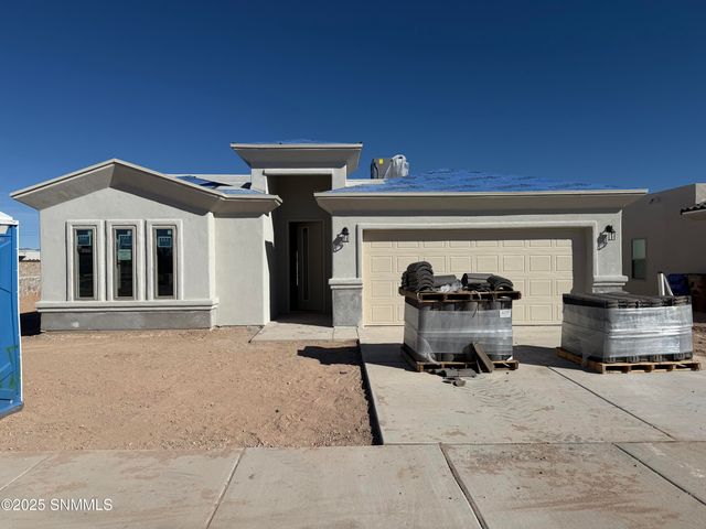 7944 San Eduardo Street, Las Cruces, NM 88012