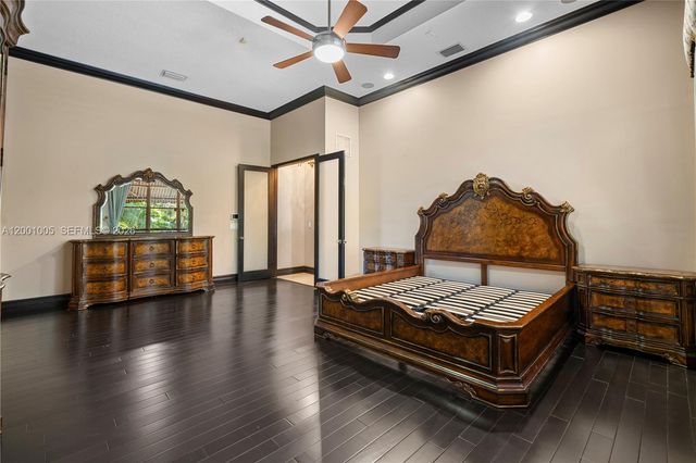 14130 SW 33rd ct, Davie, FL 33330