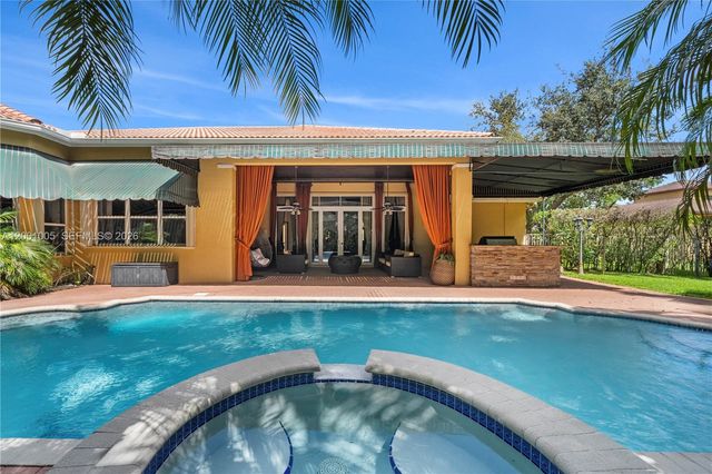 14130 SW 33rd ct, Davie, FL 33330