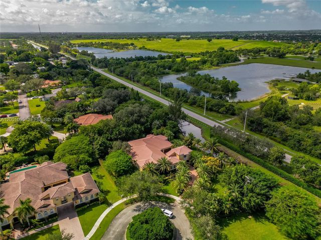 14130 SW 33rd ct, Davie, FL 33330