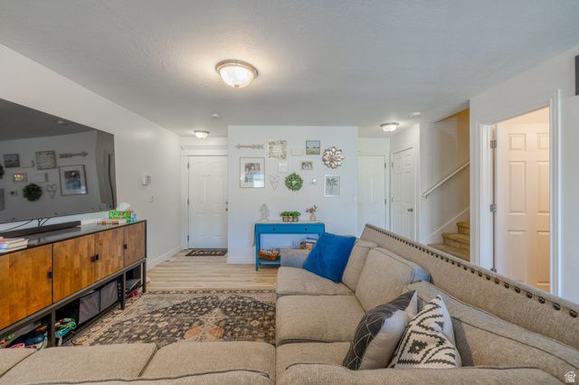 1986 N BELMONT DR, Saratoga Springs, UT 84045