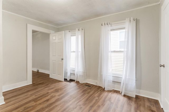 1012 Jefferson Avenue, Evansville, IN 47714