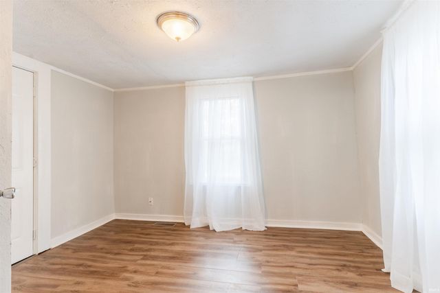 1012 Jefferson Avenue, Evansville, IN 47714