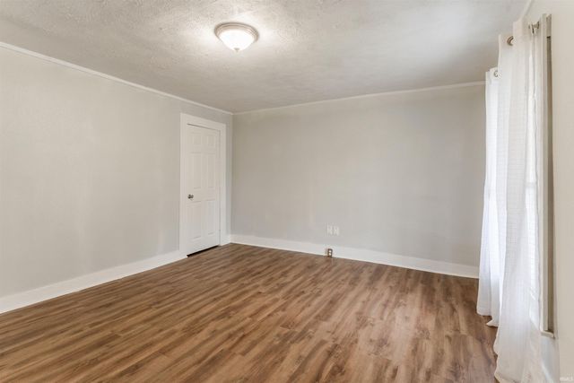 1012 Jefferson Avenue, Evansville, IN 47714