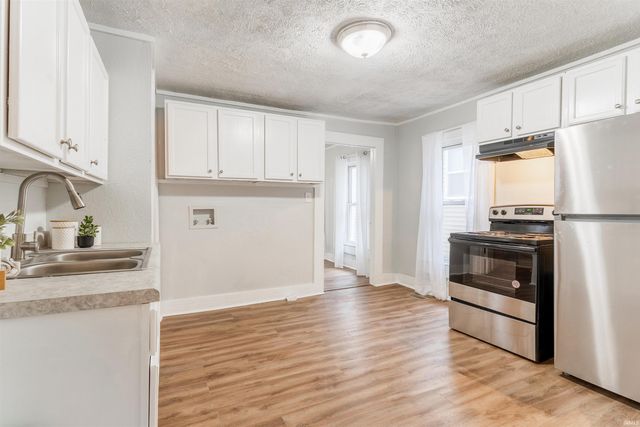 1012 Jefferson Avenue, Evansville, IN 47714