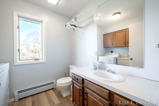 260 Vine Street Se, Caledonia Vlg, MI 49316