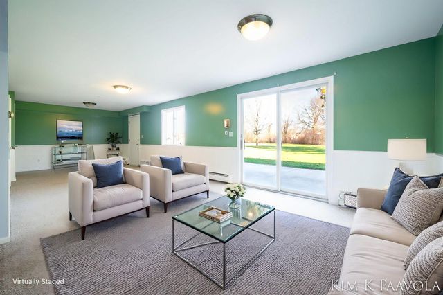 260 Vine Street Se, Caledonia Vlg, MI 49316