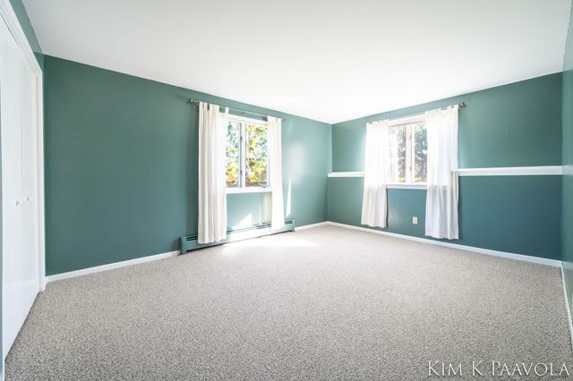 260 Vine Street Se, Caledonia Vlg, MI 49316