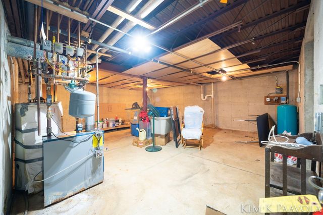 260 Vine Street Se, Caledonia Vlg, MI 49316