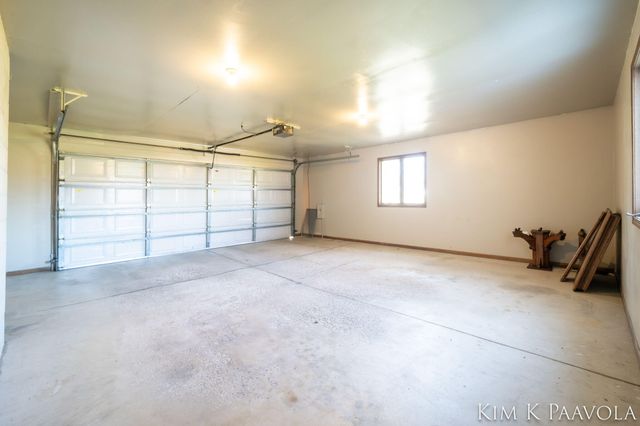 260 Vine Street Se, Caledonia Vlg, MI 49316