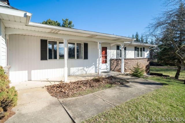 260 Vine Street Se, Caledonia Vlg, MI 49316