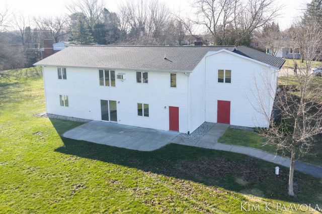 260 Vine Street Se, Caledonia Vlg, MI 49316