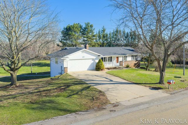 260 Vine Street Se, Caledonia Vlg, MI 49316