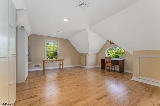 38 Larsen Rd, East Amwell Twp., NJ 08551
