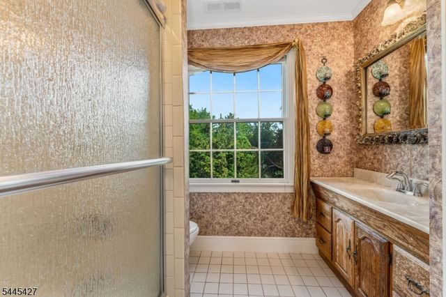 38 Larsen Rd, East Amwell Twp., NJ 08551