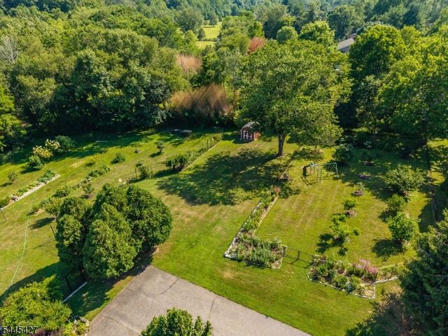 38 Larsen Rd, East Amwell Twp., NJ 08551