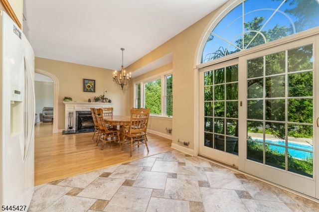 38 Larsen Rd, East Amwell Twp., NJ 08551