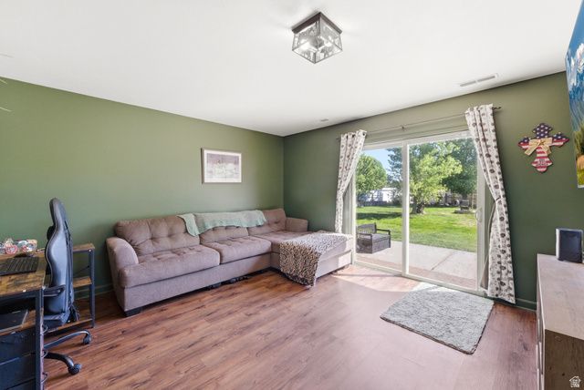 257 E 1100 N, Harrisville, UT 84404