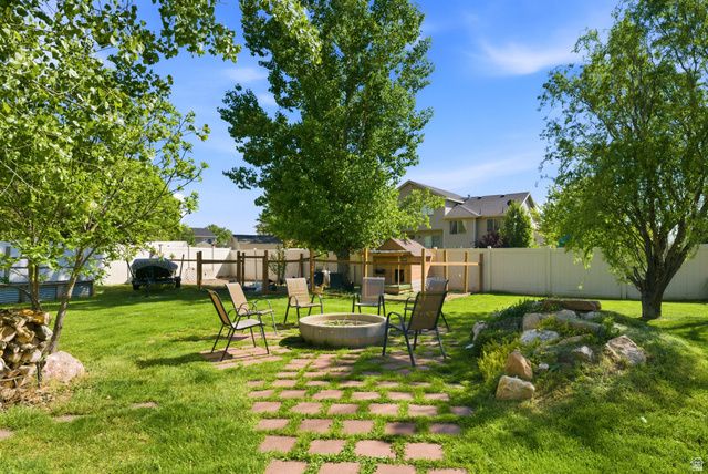 257 E 1100 N, Harrisville, UT 84404
