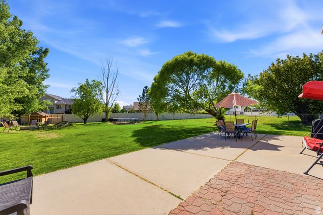 257 E 1100 N, Harrisville, UT 84404