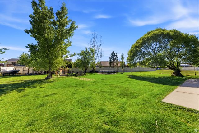 257 E 1100 N, Harrisville, UT 84404