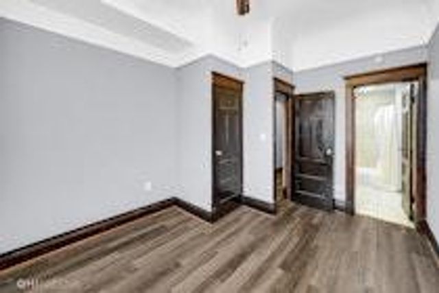 4330 S Dr Martin Luther King Jr Drive 1, Chicago, IL 60653