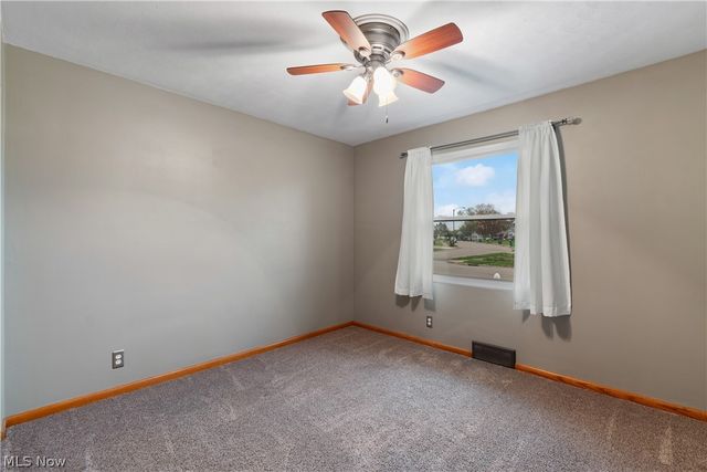 1432 Keuper Boulevard NE, Massillon, OH 44646