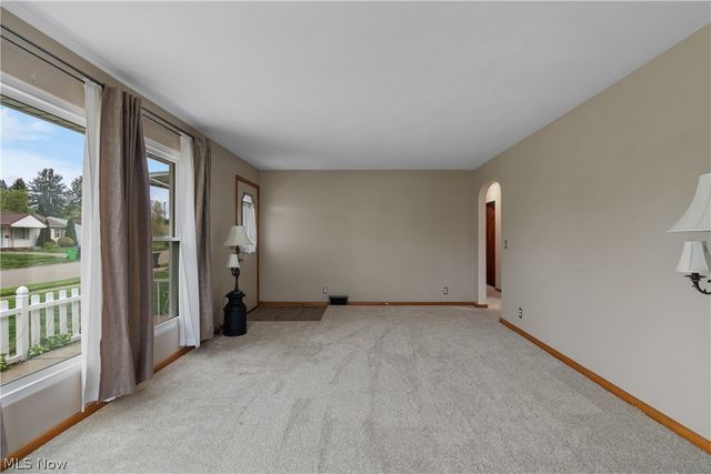 1432 Keuper Boulevard NE, Massillon, OH 44646