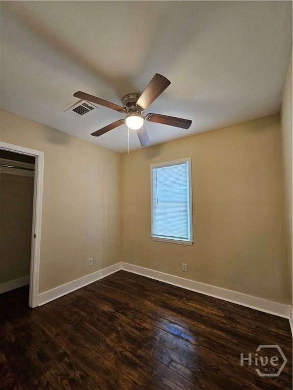 Image 16 of property listing at 22 W 59th Street, Savannah, GA 31405