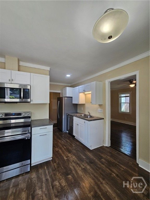 Image 32 of property listing at 22 W 59th Street, Savannah, GA 31405