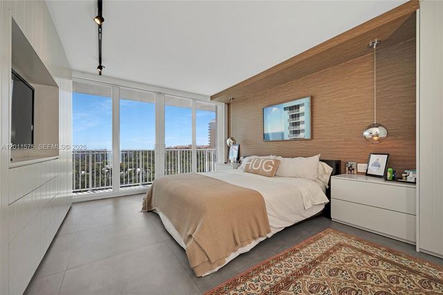 881 Ocean Dr 7D, Key Biscayne, FL 33149