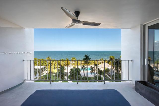 881 Ocean Dr 7D, Key Biscayne, FL 33149