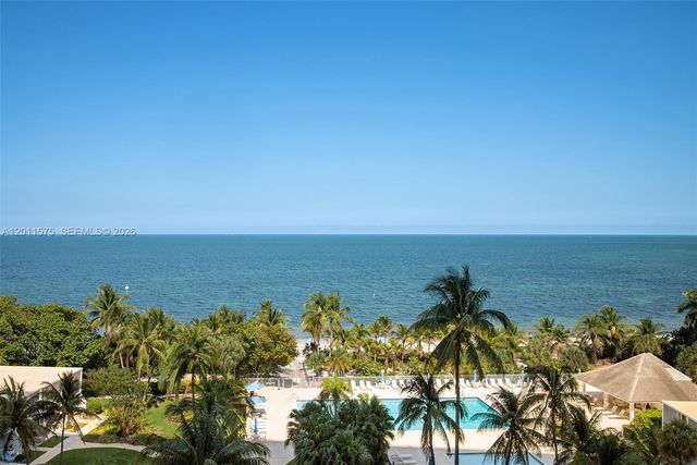 881 Ocean Dr 7D, Key Biscayne, FL 33149
