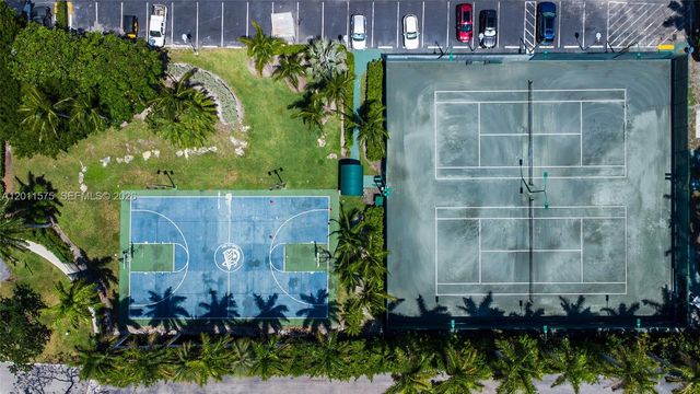 881 Ocean Dr 7D, Key Biscayne, FL 33149