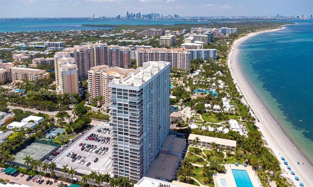 881 Ocean Dr 7D, Key Biscayne, FL 33149