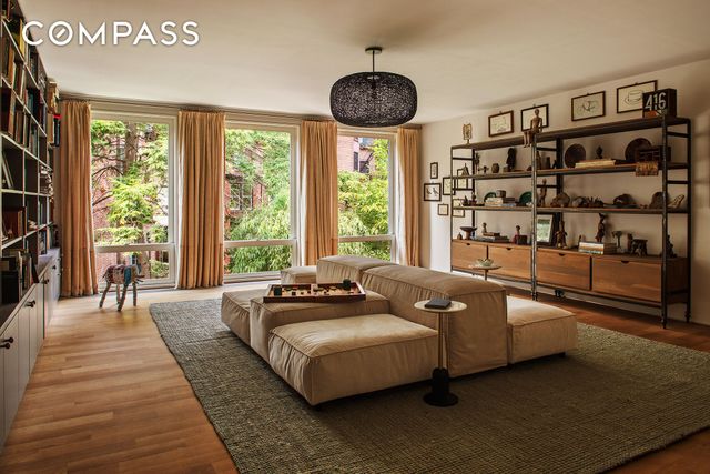 12 Sidney Place, New York City, NY 11201