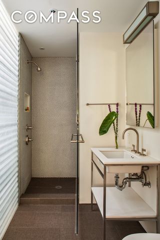 12 Sidney Place, New York City, NY 11201