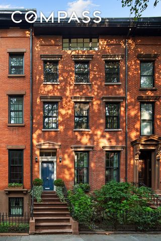 12 Sidney Place, New York City, NY 11201