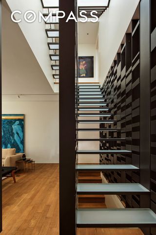 12 Sidney Place, New York City, NY 11201