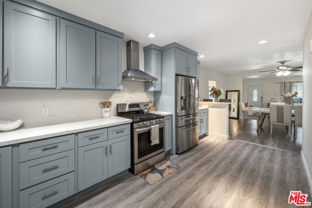 3011 Van Buren Place, Los Angeles, CA 90007