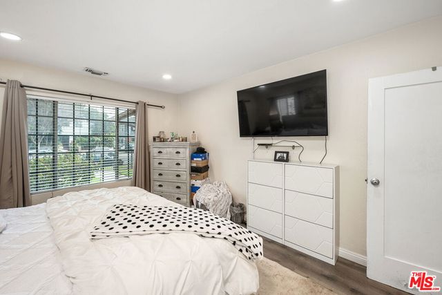 3011 Van Buren Place, Los Angeles, CA 90007