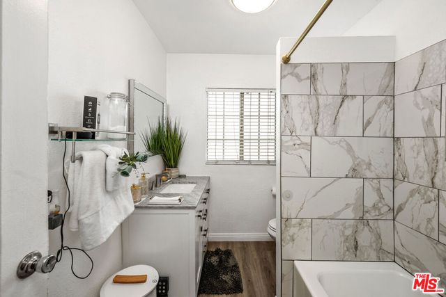 3011 Van Buren Place, Los Angeles, CA 90007