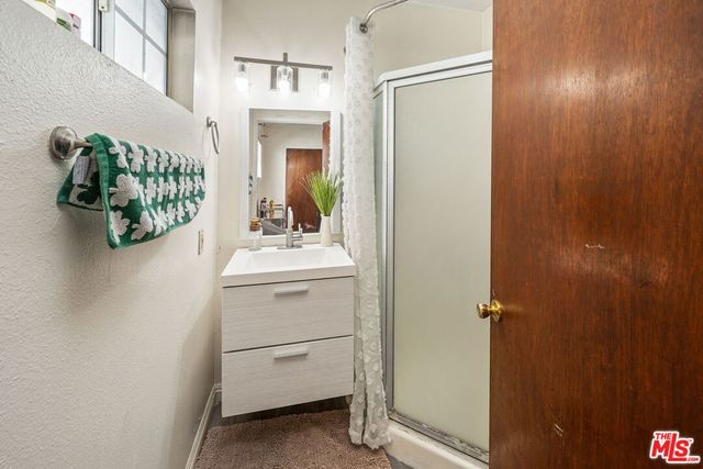 3011 Van Buren Place, Los Angeles, CA 90007