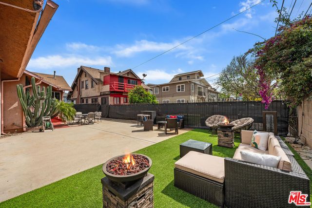 3011 Van Buren Place, Los Angeles, CA 90007