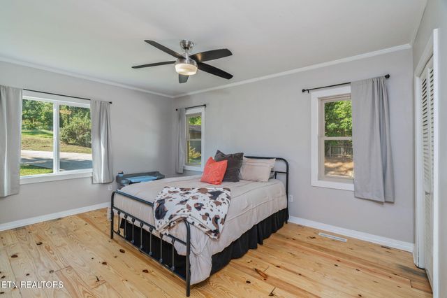828 Sargent Drive, Kingston, TN 37763
