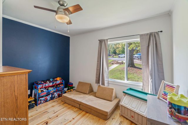 828 Sargent Drive, Kingston, TN 37763