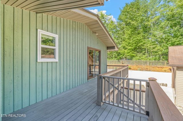 828 Sargent Drive, Kingston, TN 37763
