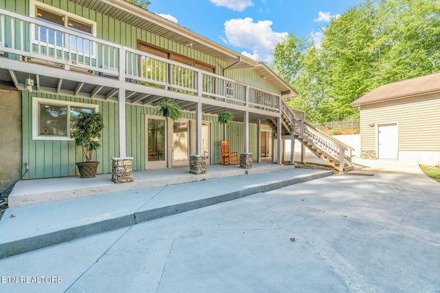 828 Sargent Drive, Kingston, TN 37763