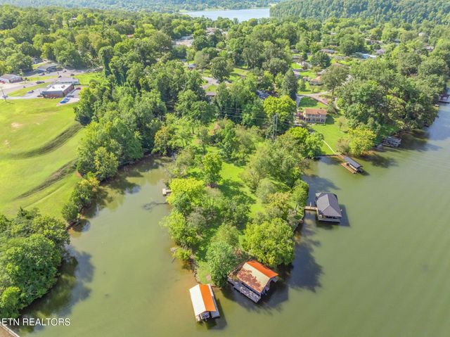 828 Sargent Drive, Kingston, TN 37763
